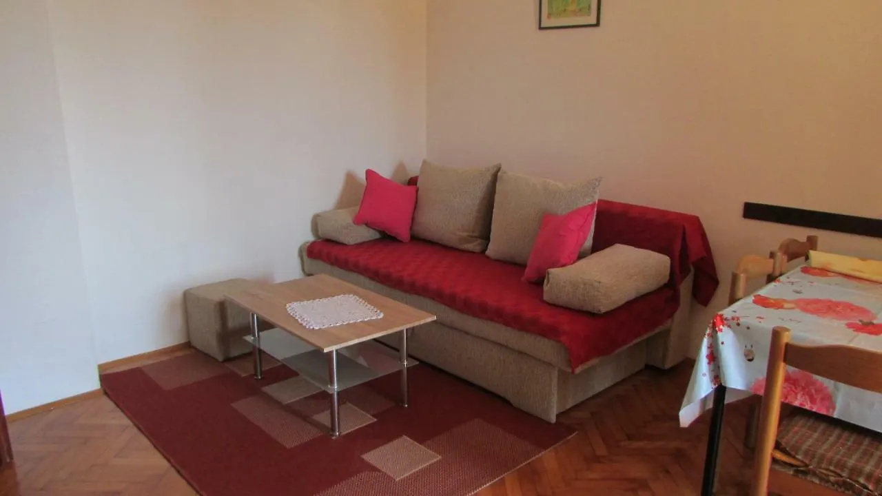 Apartmani Petunia Fazana